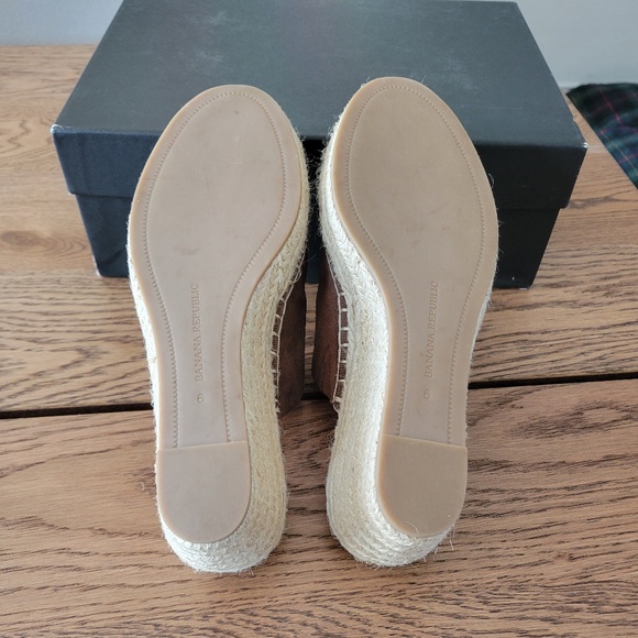 Banana Republic Espadrille Wedge Mule - Picture 3 of 6